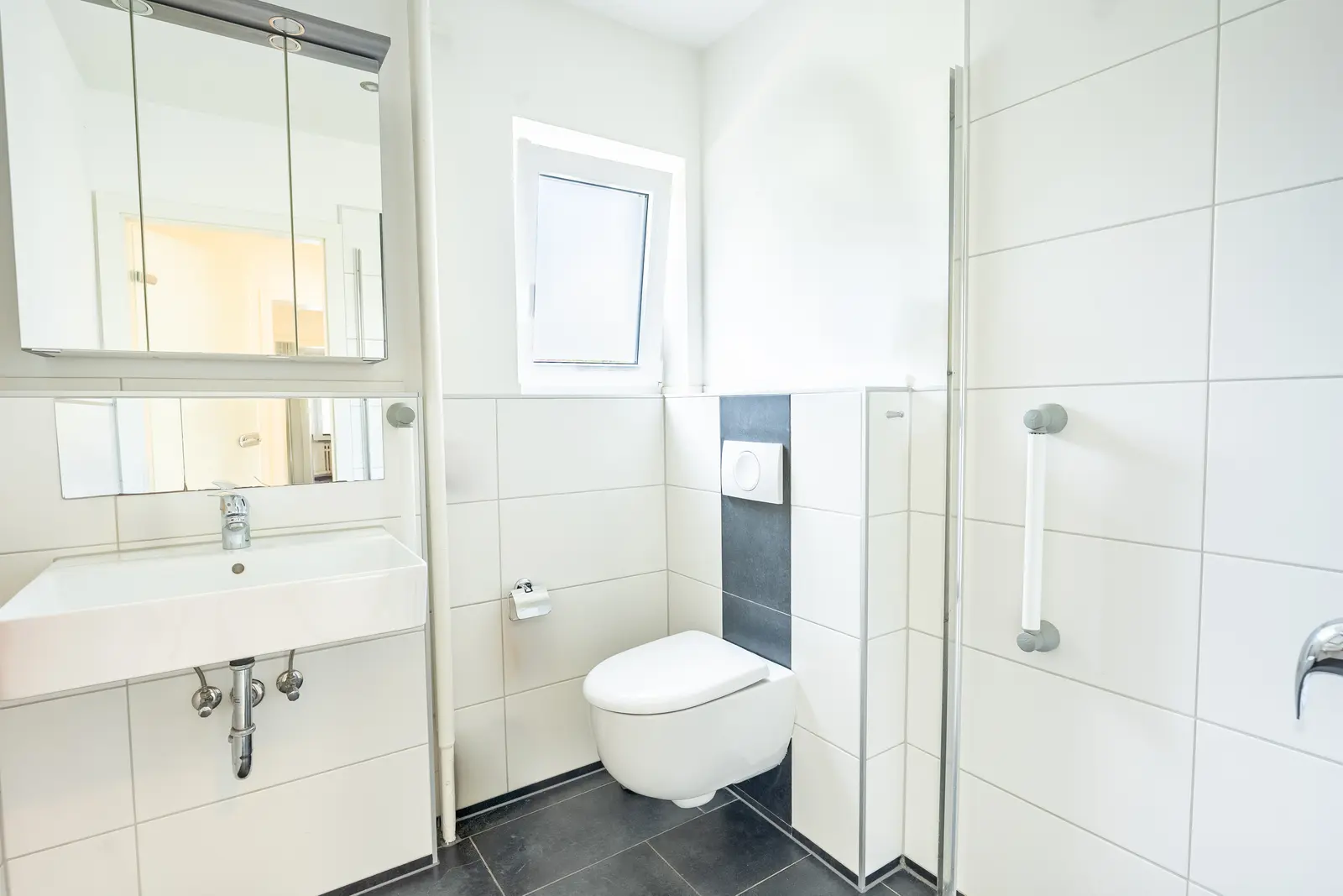 Badezimmer im Erdgeschoss